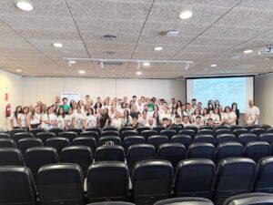 Nuestro alumnado de Informática y Mediación Comunicativa culmina el Proyecto LARA en Alicante y Elche